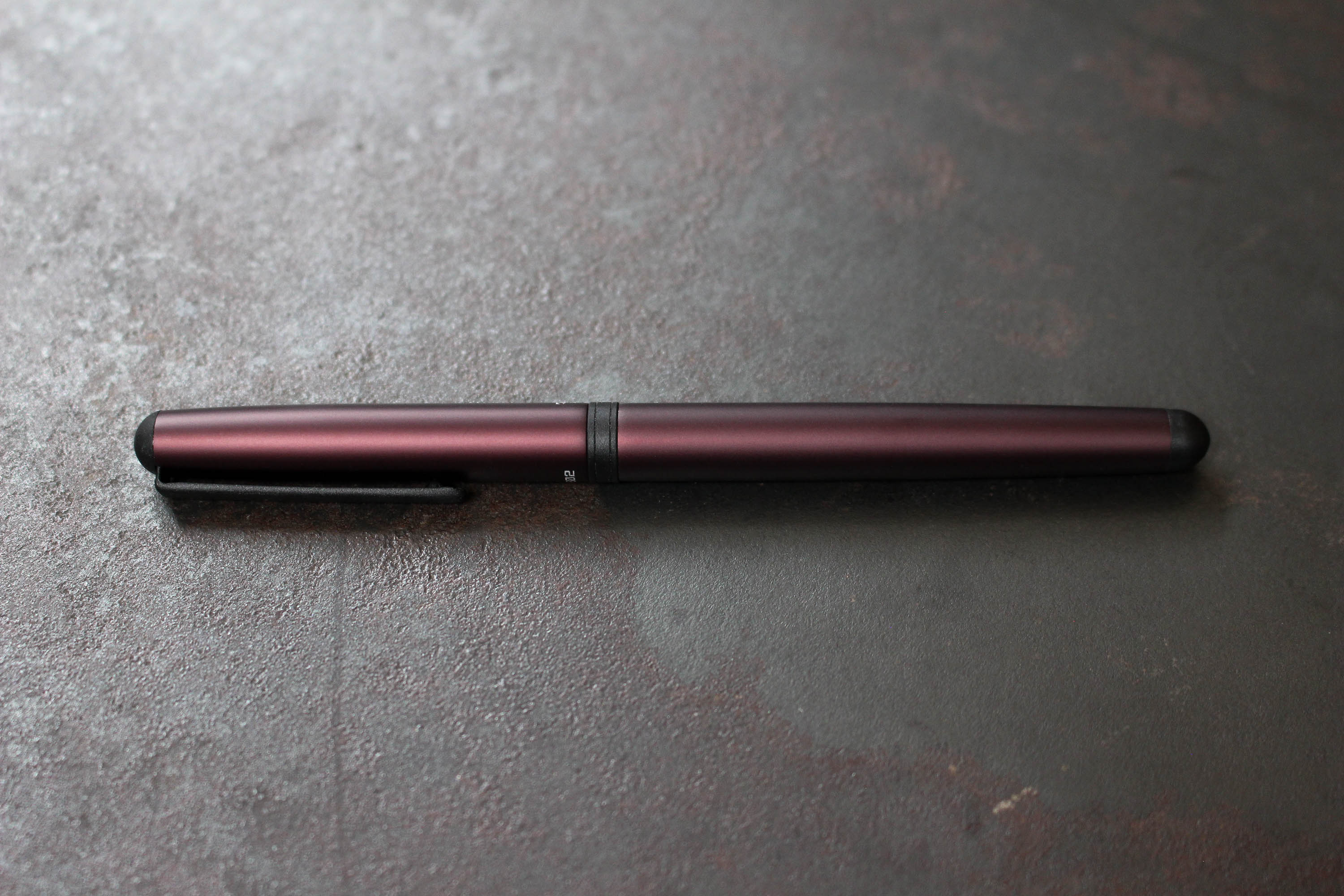 Rollerball Pens : OHTO CR02 Rollerpen - 0.5 mm - Matte Wine Rollerball Pens : OHTO CR02 Rollerpen - 0.5 mm - Matte Wine