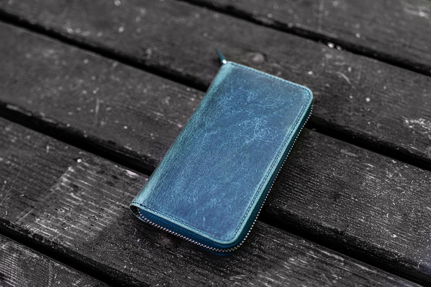Galen Leather Three Slot Zip Pen Case - Crazy Horse Forest Green | Flywheel | Stationery | Tasmania