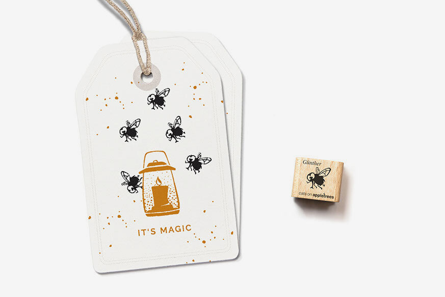 Cats on Appletrees Mini Stamp - Günther the Fly