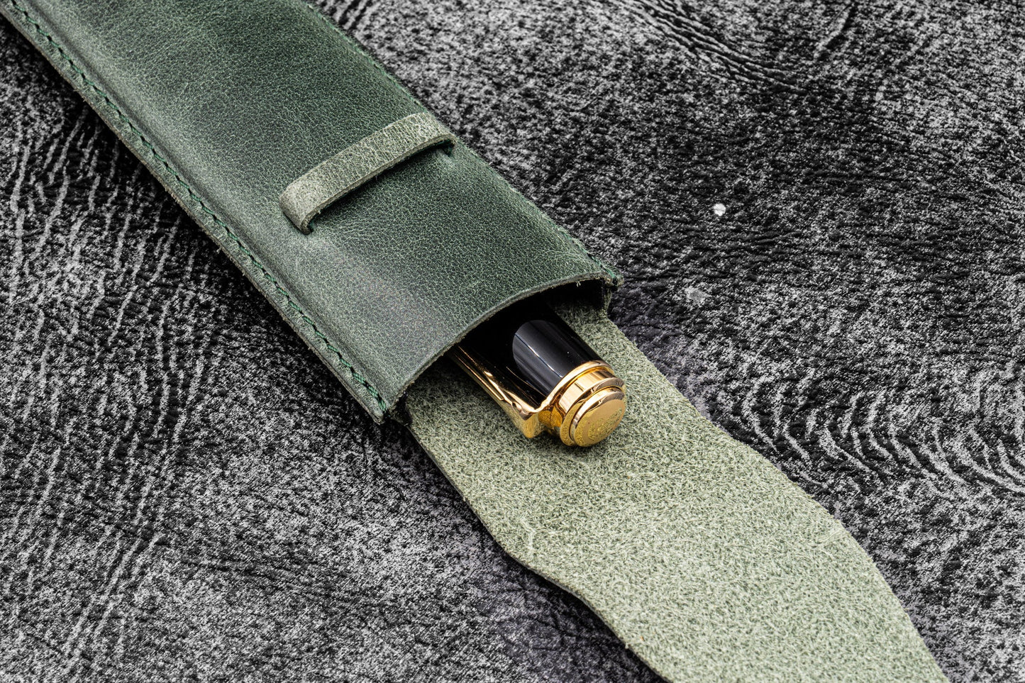 Galen Leather Slim Single Pen Sleeve - Crazy Horse Forest Green | Flywheel | Stationery | Tasmania