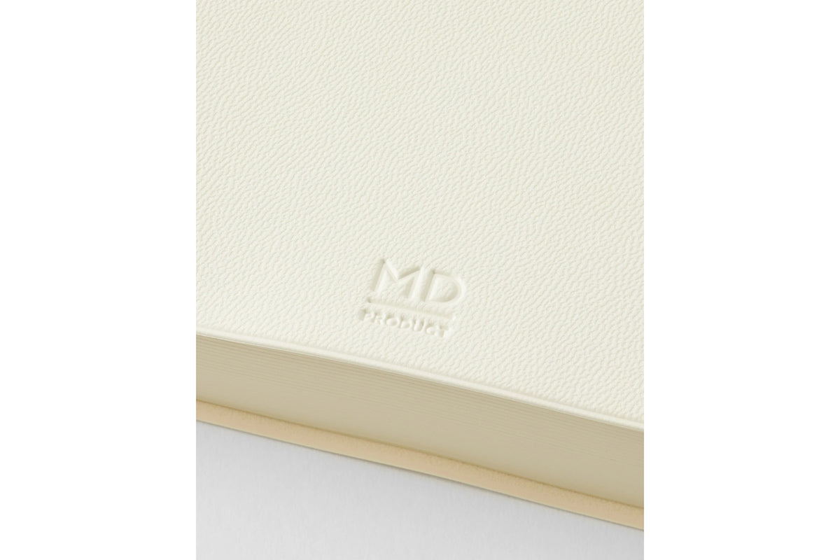 MD 2027 1 Page Per Day Diary - A5