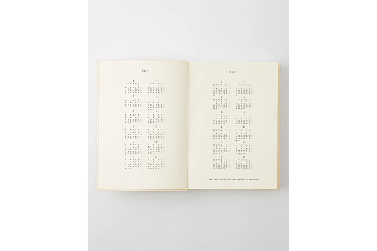 MD 2027 1 Page Per Day Diary - A5