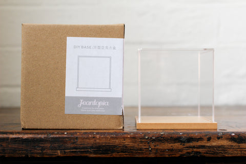 PaperNthought Acrylic Display Box - Small