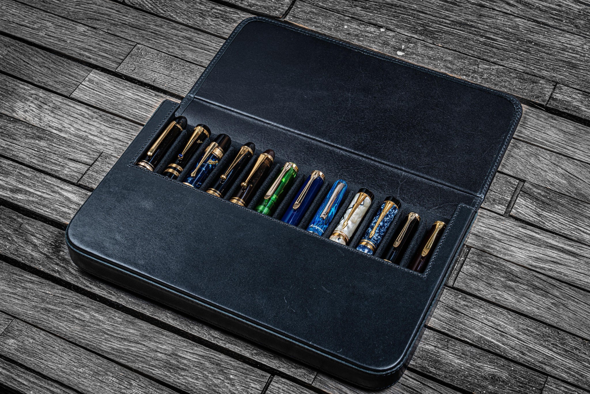 Galen Leather Magnum Opus 12 Slot Pen Case - Black