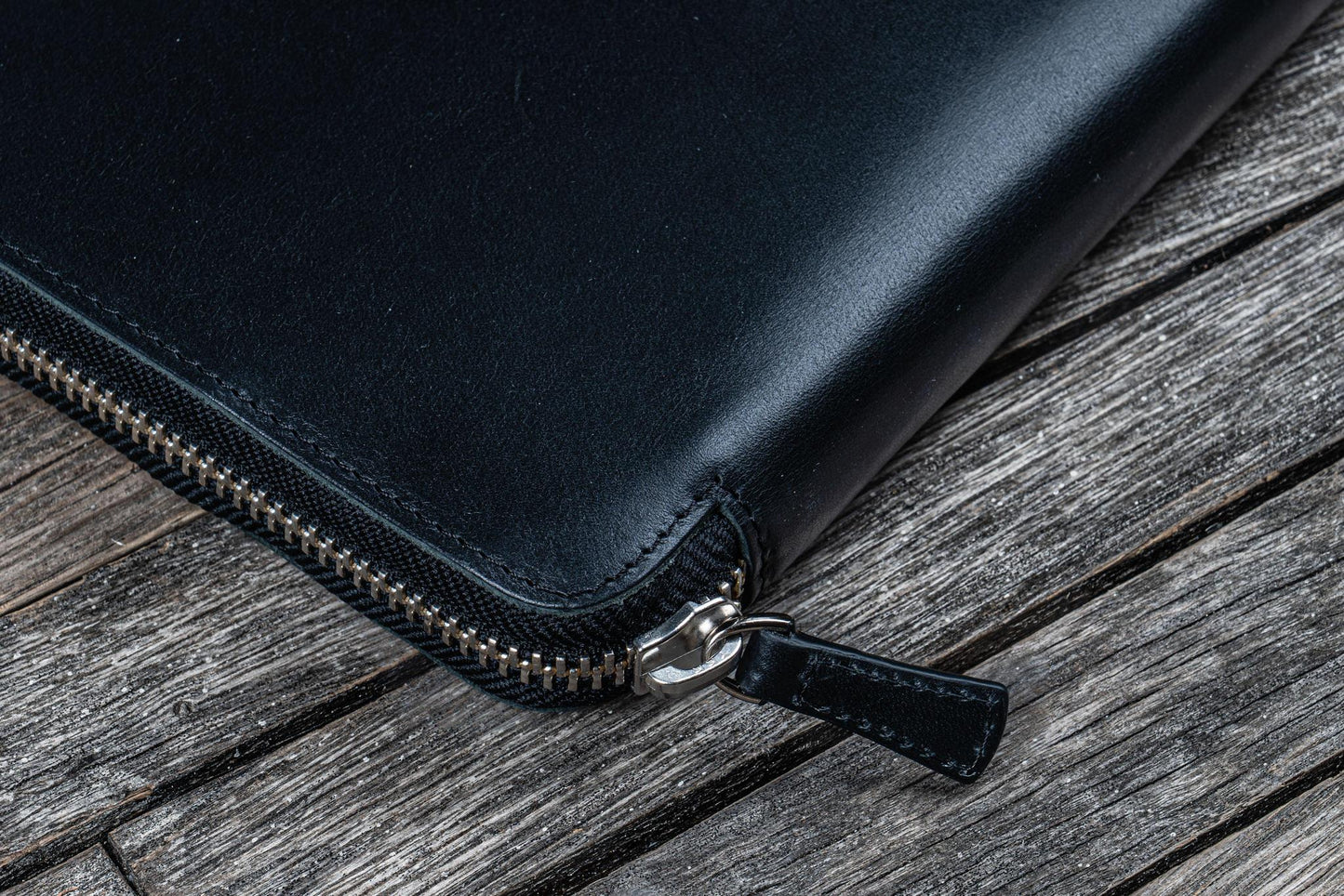 Galen Leather B5 Leather Notebook Folio - Black | Flywheel | Stationery | Tasmania