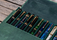 Galen Leather Magnum Opus 12 Slot Pen Case - Crazy Horse Forest Green