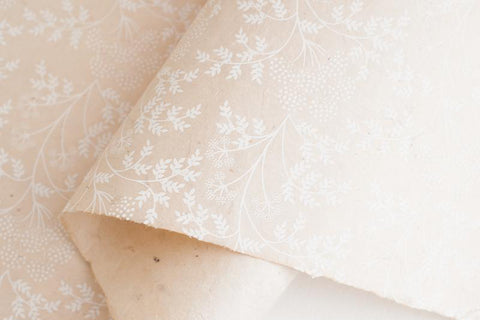 Lokta Gift Wrap - Flower Natural/White