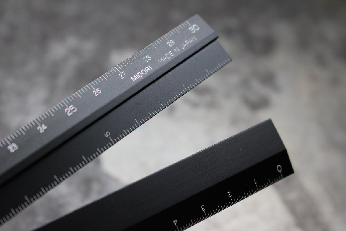 Midori Aluminium Ruler - Extending - Black – Flywheel